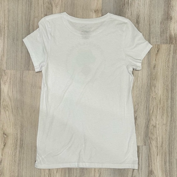 The Office Schrute Farms Bed Breakfast White Short Sleeve Graphic T-Shirt Size L - Picture 5 of 5